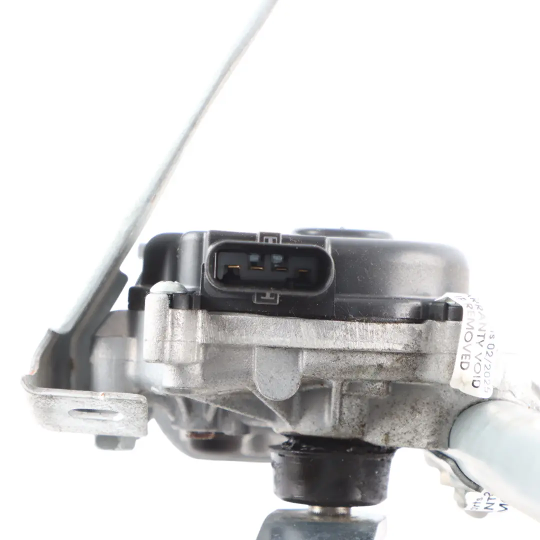 Front Windscreen Wiper Motor Linkage to BMW X2 F39 with Part number 7429702 BMW X2 F39 Front Windscreen Wiper Motor Linkage - SKU RHD-7429702 - Part number 7429702