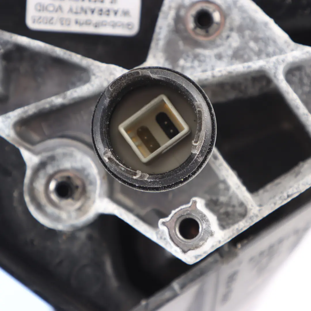 High Gloss Heated Left N/S Wing Mirror Carbon Black to BMW 3 Series 1 E90 M Sport with Part number 8046427 BMW 3 Series 1 E90 M Sport High Gloss Heated Left N/S Wing Mirror Carbon Black - SKU rhd-8046427-CAR1 - Part number 8046427