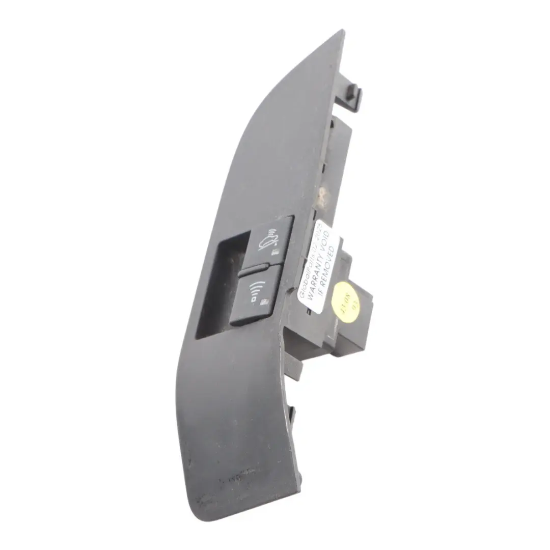 Alarm Control Switch Towing Mode to A4 B7 Cabrio with Part number 8H2959528A A4 B7 Cabrio Alarm Control Switch Towing Mode - SKU RHD-8H2959528A - Part number 8H2959528A