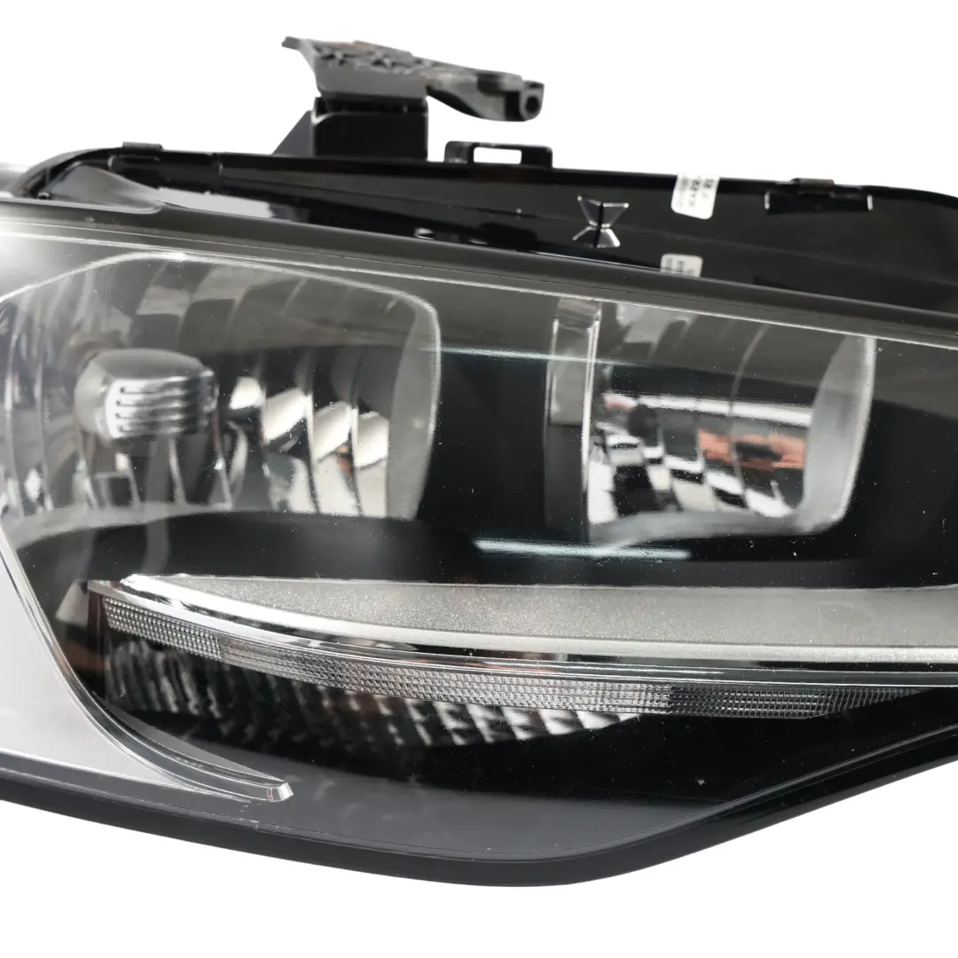 Headlight Headlamp Lamp Light Front Right O/S to Audi A5 8T with Part number 8T0941004BB Audi A5 8T Headlight Headlamp Lamp Light Front Right O/S - SKU RHD-8T0941004BB - Part number 8T0941004BB