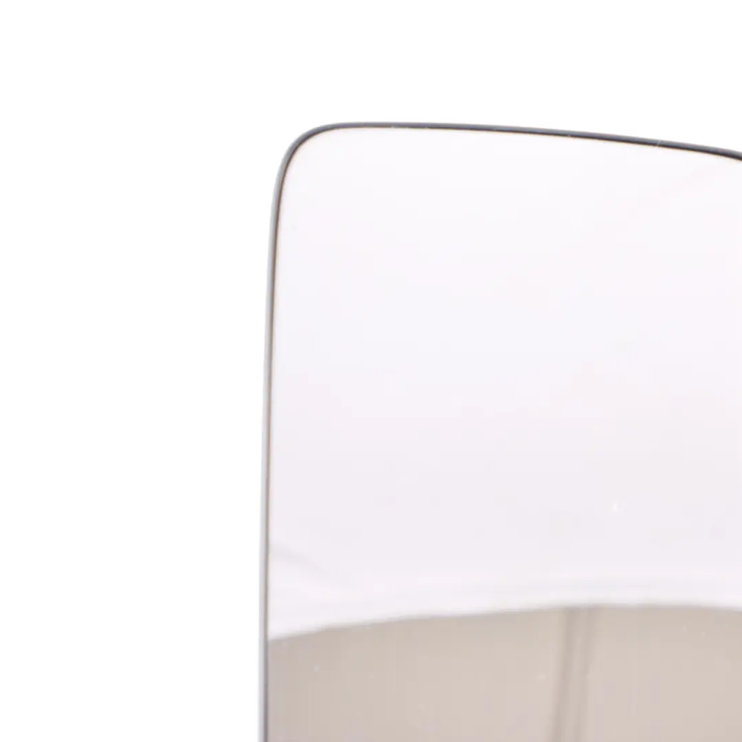 Right O/S Door Wing Mirror Glass to Mercedes Sprinter W906 with Part number A0028115733 Mercedes Sprinter W906 Right O/S Door Wing Mirror Glass - SKU RHD-A0028115733 - Part number A0028115733