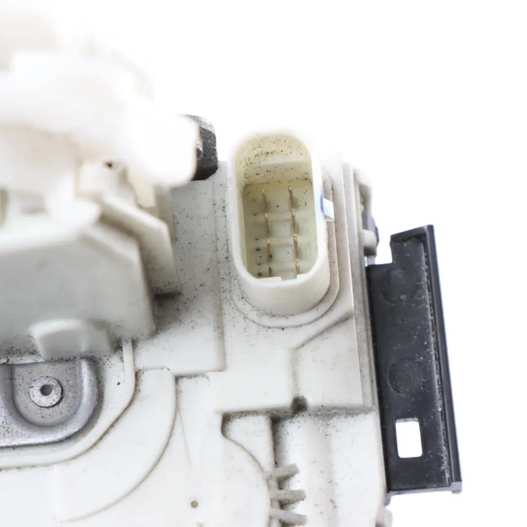 Front Left N/S Door Lock Mechanism Actuator to Mercedes W204 W212 with Part number A0997200735 Mercedes W204 W212 Front Left N/S Door Lock Mechanism Actuator - SKU RHD-A0997200735-6 - Part number A0997200735