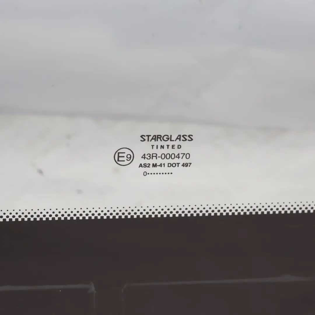 Mercedes Vito W639 Starglass Vitrage Latéral Droit Coulissant Vert AS2 - SKU W639-RIGHT-WINDOW - Numéro de pièce W639-RIGHT-WINDOW