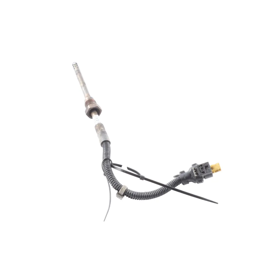 Temperature Sensor Mercedes W205 W212 C217 Gas Exhaust Lambda to with Part number A0019050700 Temperature Sensor Mercedes W205 W212 C217 Gas Exhaust Lambda - SKU A0019050700 - Part number A0019050700