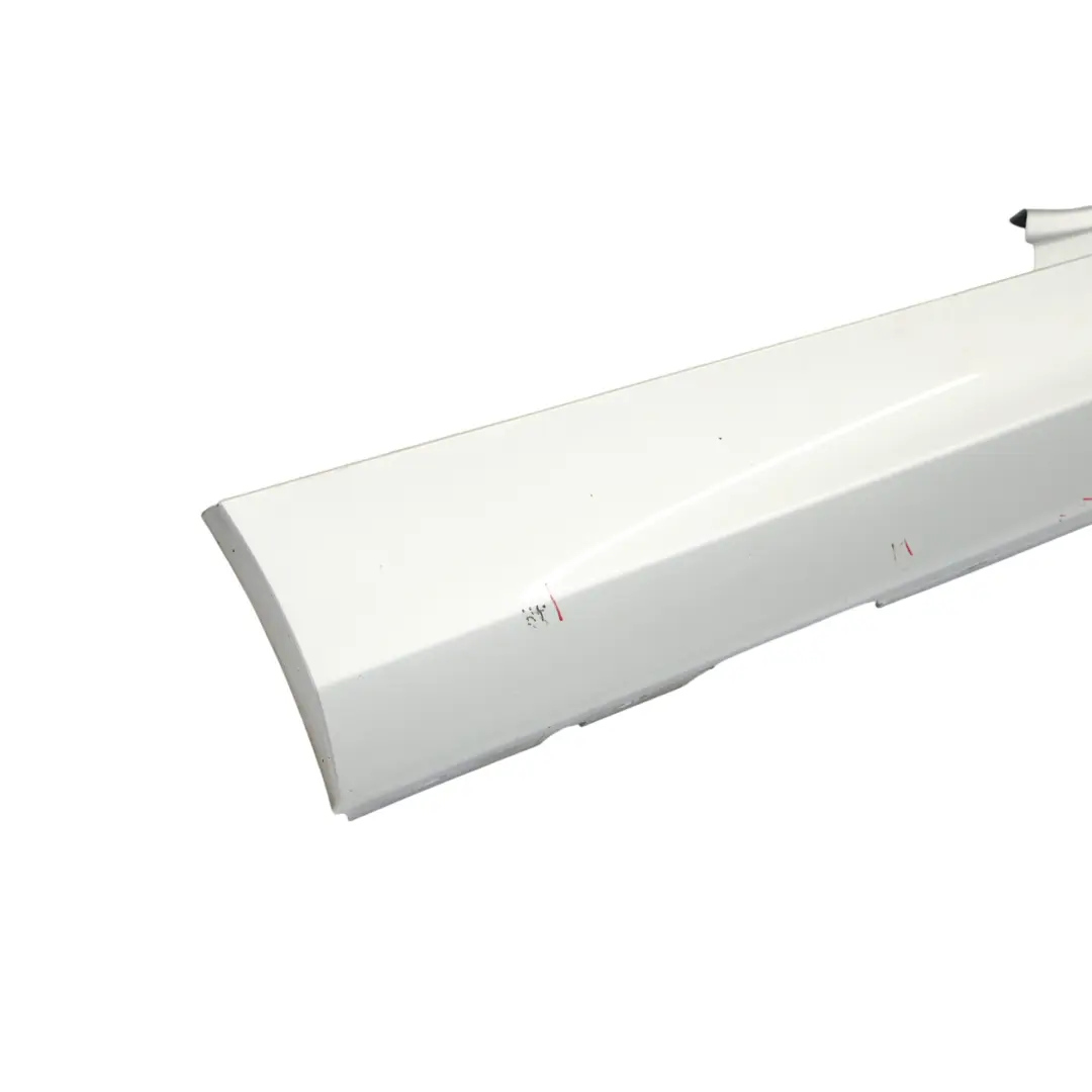 Faldón Lateral BMW E81 E82 E88 Sill Strip Derecho Titansilber Plata - 354 para con número de pieza 0036142 Faldón Lateral BMW E81 E82 E88 Sill Strip Derecho Titansilber Plata - 354 - SKU 0036142-TS1 - Número de pieza 0036142