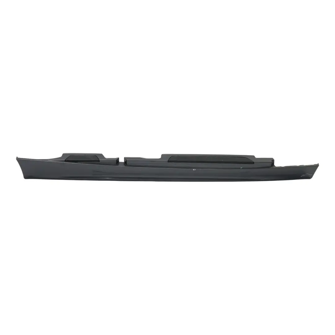Bas de Porte Couverture Seuil Droite Sparkling Graphite pour BMW E87 LCI à propos du numéro de pièce 51770036144 BMW E87 LCI Bas de Porte Couverture Seuil Droite Sparkling Graphite - SKU 0036144-SG3 - Numéro de pièce 51770036144