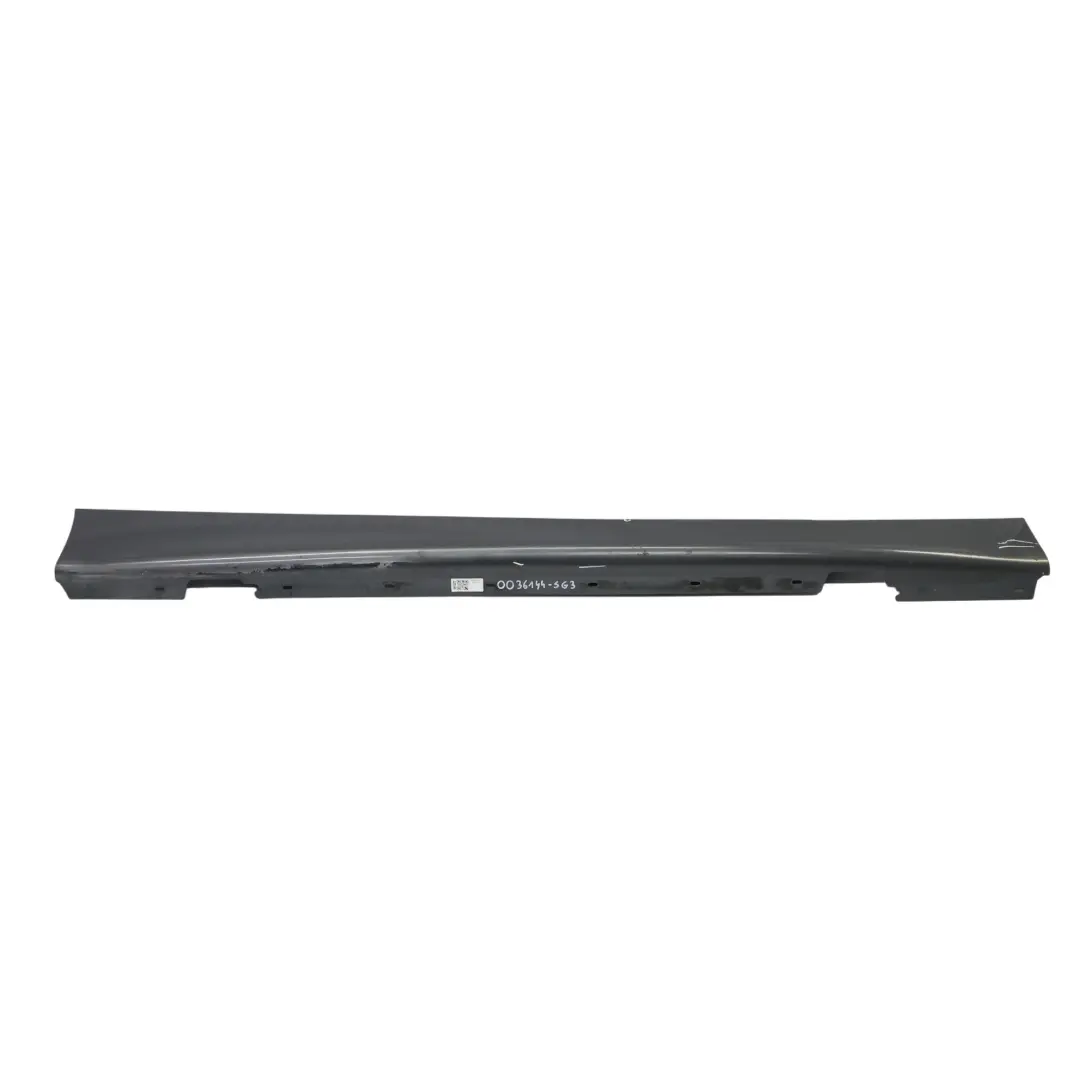 Bas de Porte Couverture Seuil Droite Sparkling Graphite pour BMW E87 LCI à propos du numéro de pièce 51770036144 BMW E87 LCI Bas de Porte Couverture Seuil Droite Sparkling Graphite - SKU 0036144-SG3 - Numéro de pièce 51770036144