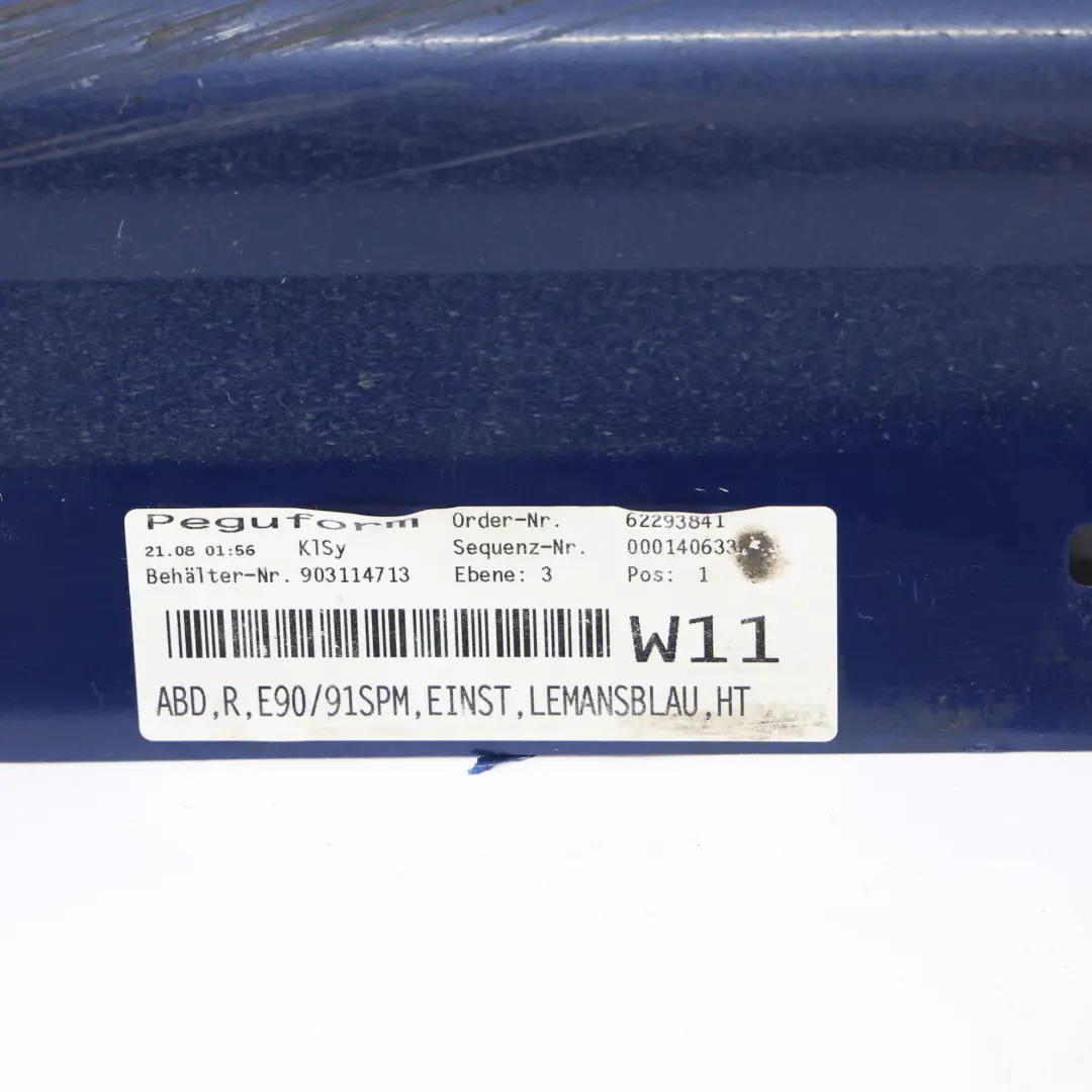 Faldón Lateral Derecho O/S Le Mans Azul - 381 para BMW E90 LCI M Sport con número de pieza 0037230 BMW E90 LCI M Sport Faldón Lateral Derecho O/S Le Mans Azul - 381 - SKU 0037230-LMB4 - Número de pieza 0037230