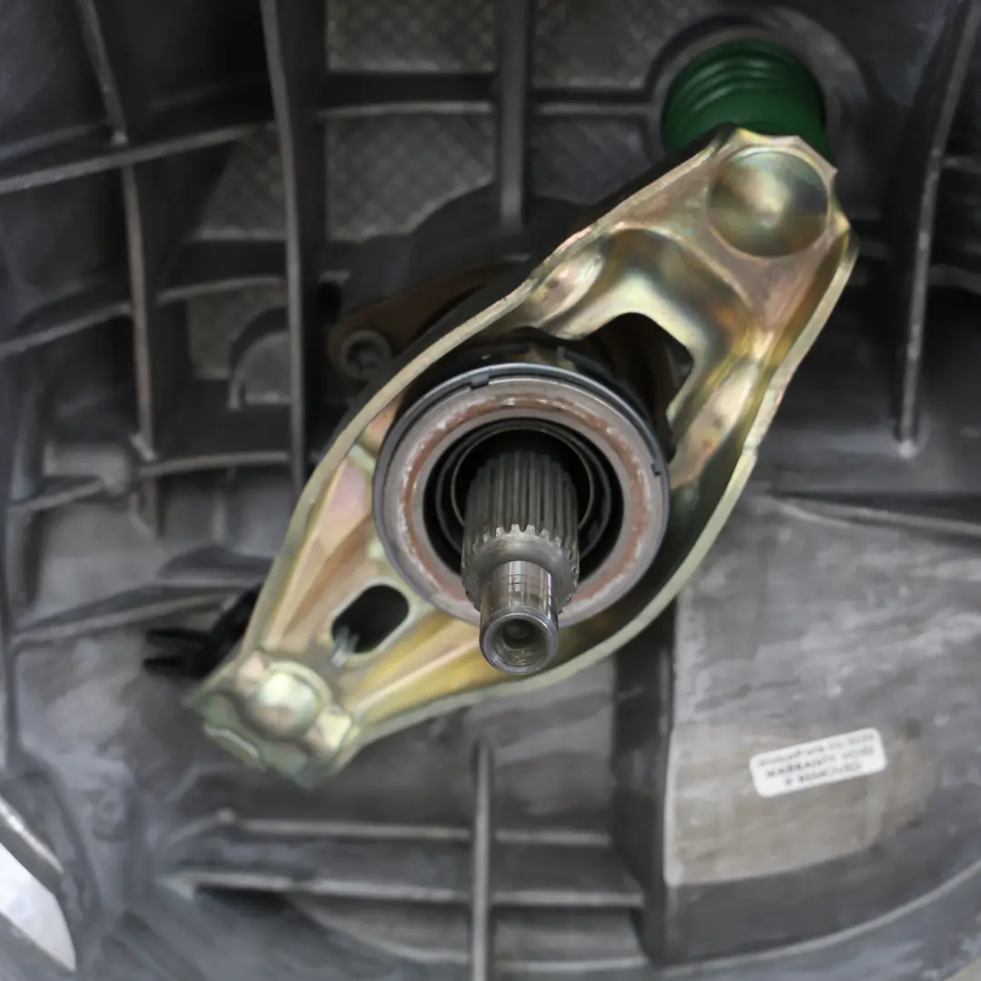 BRE Manualna Skrzynia Biegów GYX do Audi A6 C6 2.0 TDI o numerze 01X300044H Audi A6 C6 2.0 TDI BRE Manualna Skrzynia Biegów GYX - SKU 01X300044H - Numer Części 01X300044H