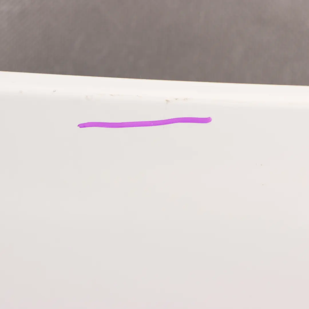 Spoiler Trim BMW E81 E87 Aero Tailgate Boot Trunk Lid Alpinweiss White - 300 to with Part number 0306667 Spoiler Trim BMW E81 E87 Aero Tailgate Boot Trunk Lid Alpinweiss White - 300 - SKU 0306667-AW - Part number 0306667