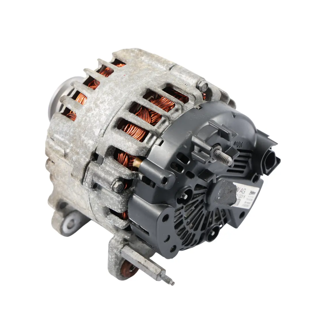 Benzina Alternatore Generatore Valeo per Audi Skoda Volkswagen 1.4 TSI con numero di parte 04E903023K Audi Skoda Volkswagen 1.4 TSI Benzina Alternatore Generatore Valeo - SKU 04E903023K - Numero di parte 04E903023K