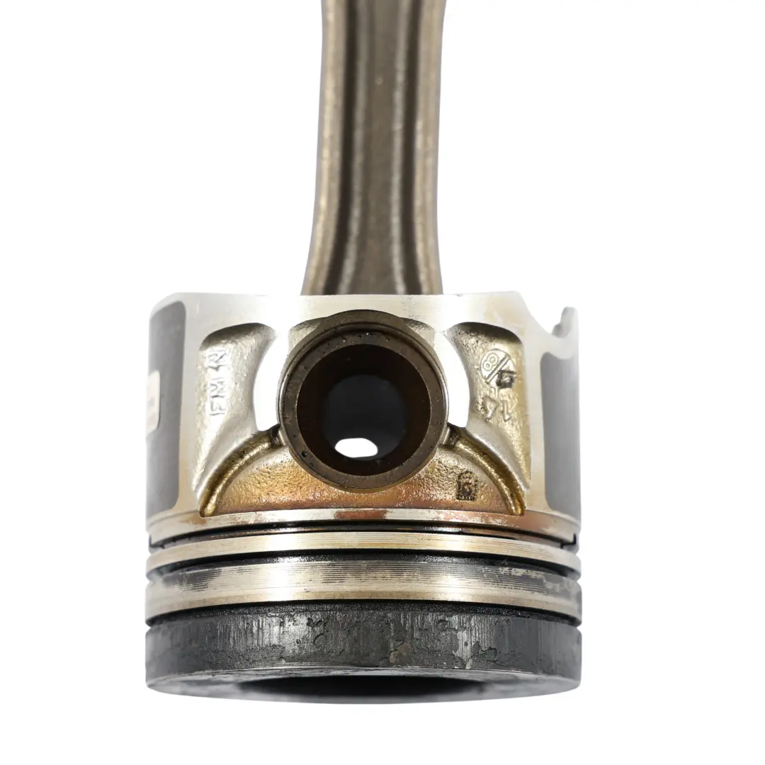 A8L D4 3.0 TDI CBTA Bielle De Piston Pour Moteur Diesel pour Audi à propos du numéro de pièce 059107065FD Audi A8L D4 3.0 TDI CBTA Bielle De Piston Pour Moteur Diesel - SKU 059107065FD - Numéro de pièce 059107065FD