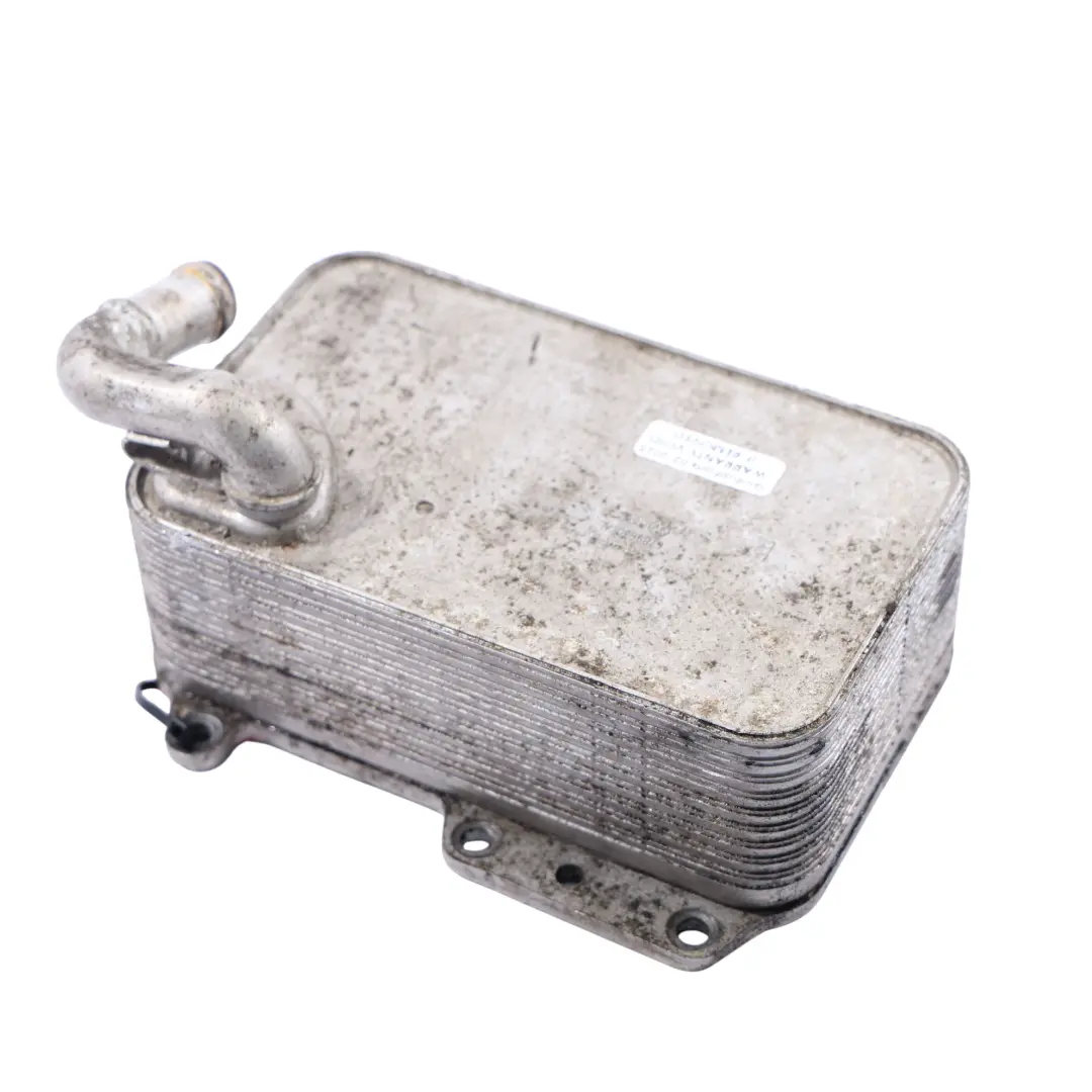 A8L D4 3.0 TDI CBTA Chłodnica Oleju do Audi o numerze 059117021R Audi A8L D4 3.0 TDI CBTA Chłodnica Oleju - SKU 059117021R - Numer Części 059117021R