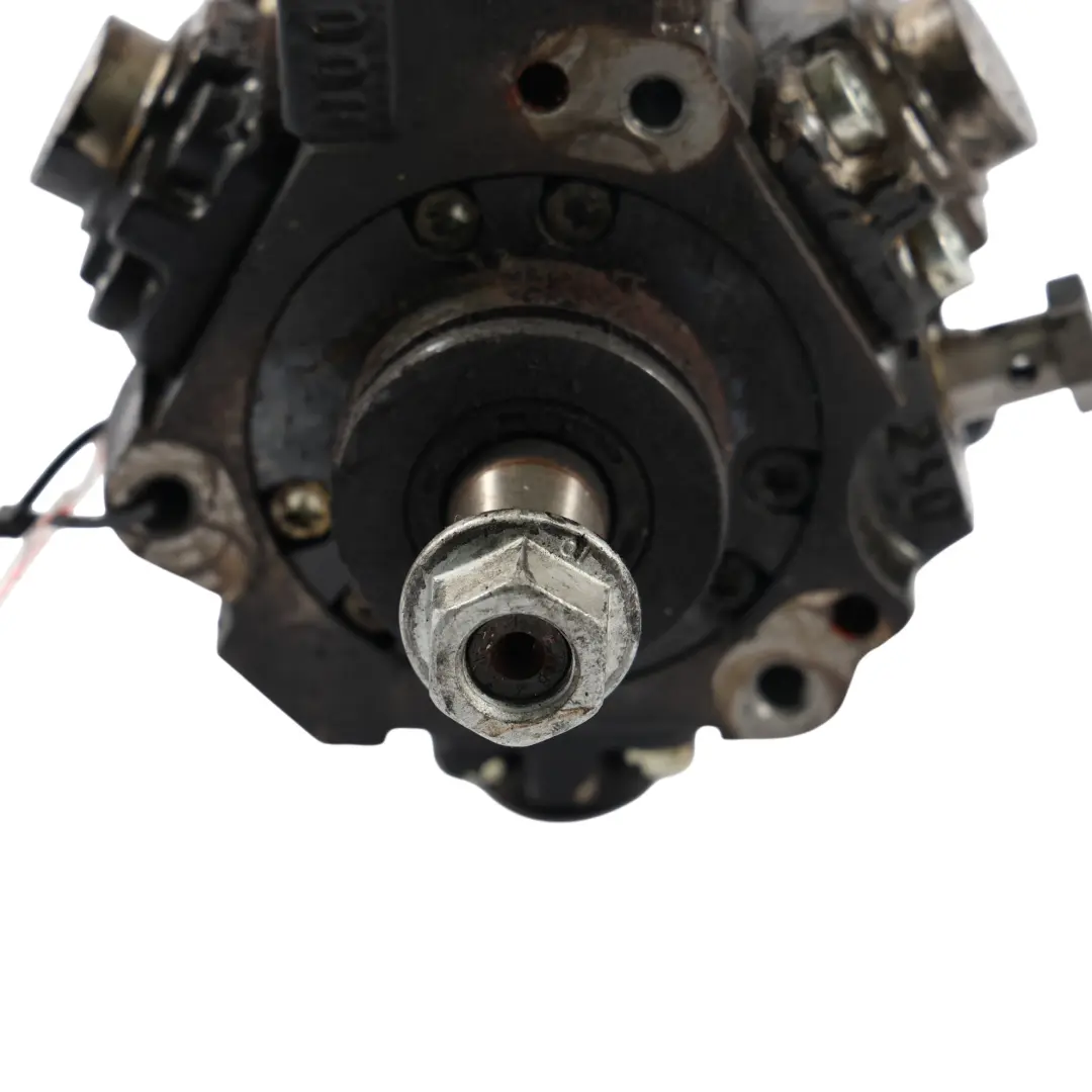 Pompa Paliwa Wysokiego Ciśnienia Diesel 2.7 3.0 TDI do Audi Q7 4L o numerze 059130755S Audi Q7 4L Pompa Paliwa Wysokiego Ciśnienia Diesel 2.7 3.0 TDI - SKU 059130755S - Numer Części 059130755S