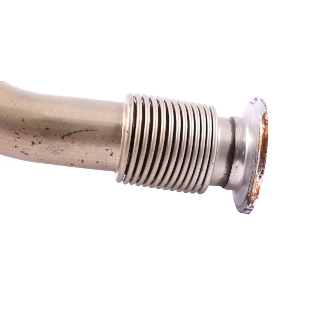 CLAA Diesel EGR Valve Line Hose Pipe Tube to Audi A6 C7 3.0 TDI with Part number 059131525BJ Audi A6 C7 3.0 TDI CLAA Diesel EGR Valve Line Hose Pipe Tube - SKU 059131525BJ - Part number 059131525BJ