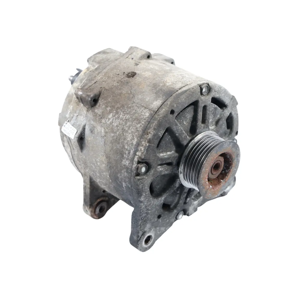 Alternador Refrigerado por Agua 190A para Volkswagen Touareg Audi Q7 con número de pieza 059903015P Volkswagen Touareg Audi Q7 Alternador Refrigerado por Agua 190A - SKU 059903015P - Número de pieza 059903015P