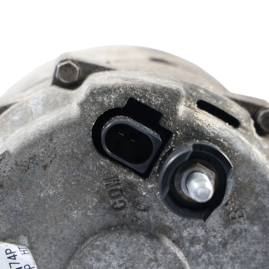 Wassergekühlte Lichtmaschine 190A für Volkswagen Touareg Audi Q7 mit Teilenummer 059903015P Volkswagen Touareg Audi Q7 Wassergekühlte Lichtmaschine 190A - SKU 059903015P - Teilenummer 059903015P