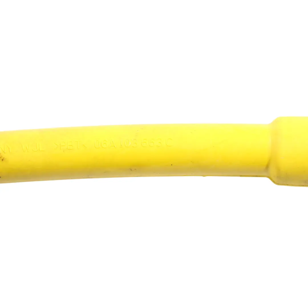 Führung Öl Stand Mess Stab 1.6 MPI für Audi A3 8P mit Teilenummer 06A103663C Audi A3 8P Führung Öl Stand Mess Stab 1.6 MPI - SKU 06A103663C - Teilenummer 06A103663C