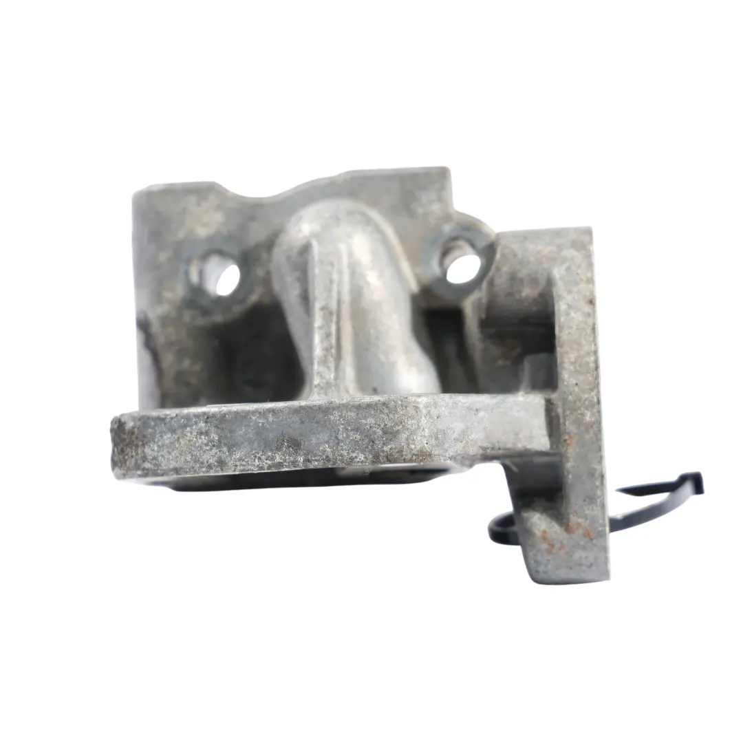 Volkswagen Golf Mk6 Support De Montage De Vanne EGR - SKU 06A131166E - Numéro de pièce 06A131166E