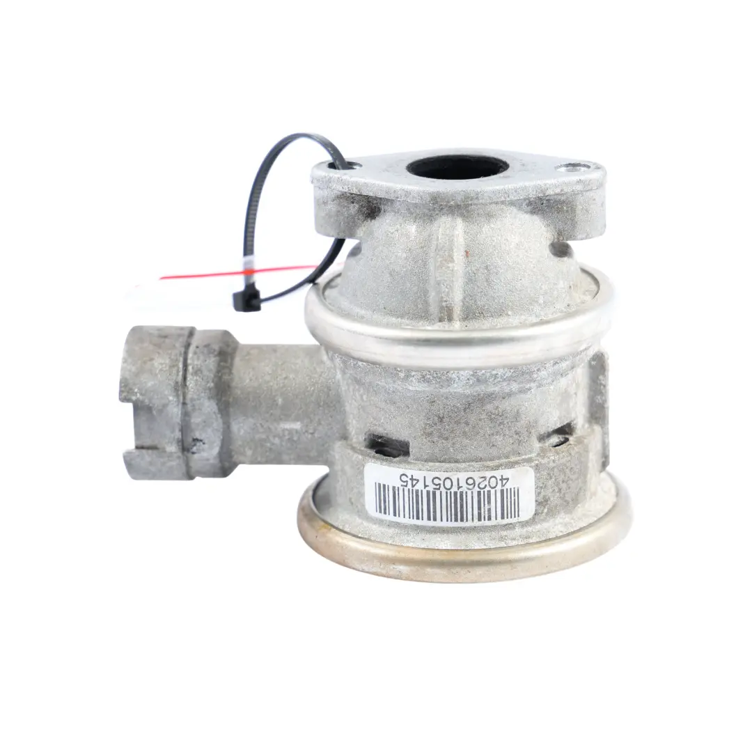 Tubo Conexión Refrigerador Válvula EGR para Audi A3 8P con número de pieza 06A131351F Audi A3 8P Tubo Conexión Refrigerador Válvula EGR - SKU 06A131351F - Número de pieza 06A131351F