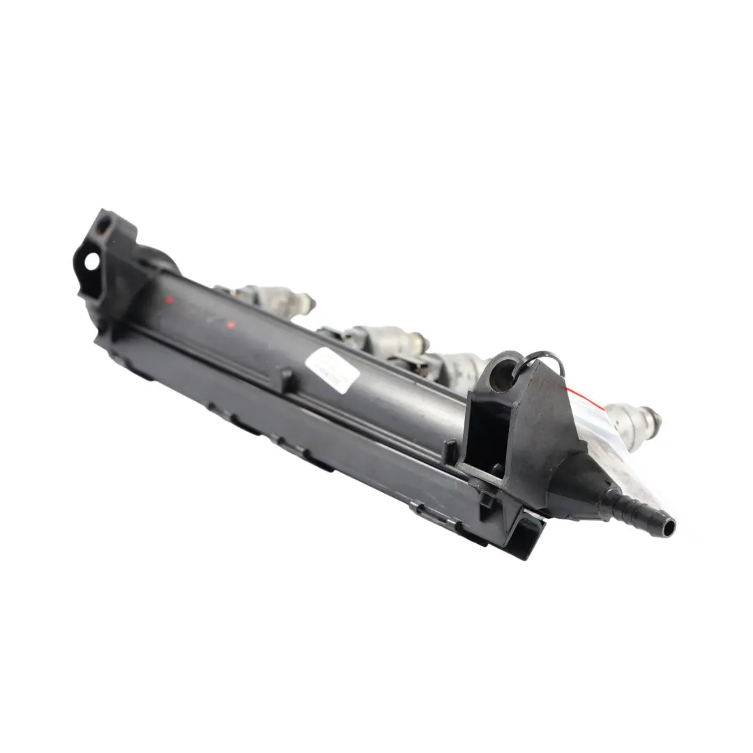 Inyector Del Conducto De Combustible 1.6 MPI BSE Petrol para Audi A3 8P con número de pieza 06A133317AS Audi A3 8P Inyector Del Conducto De Combustible 1.6 MPI BSE Petrol - SKU 06A133317AS - Número de pieza 06A133317AS