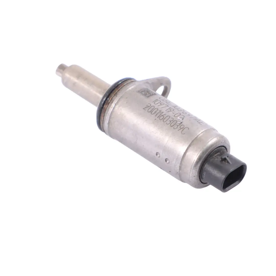 Camshaft Adjuster Audi A3 8V A4 B9 A8 4H Solenoid Valve to with Part number 06E103697AE Camshaft Adjuster Audi A3 8V A4 B9 A8 4H Solenoid Valve - SKU 06E103697AE - Part number 06E103697AE