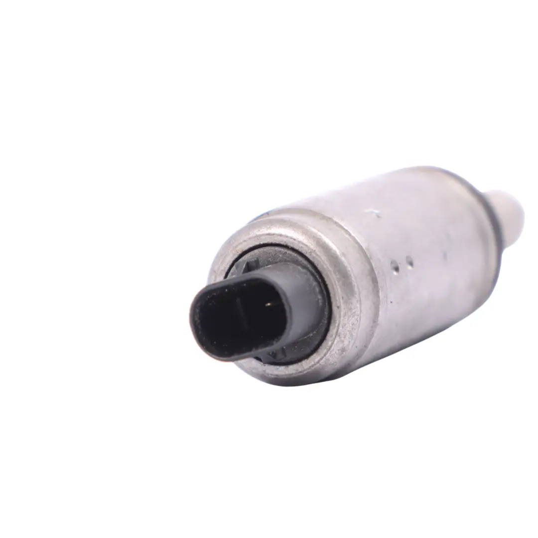 Nockenwellen Versteller Audi A3 8V A4 B9 A8 4H Magnet Ventil für mit Teilenummer 06E103697AE Nockenwellen Versteller Audi A3 8V A4 B9 A8 4H Magnet Ventil - SKU 06E103697AE - Teilenummer 06E103697AE