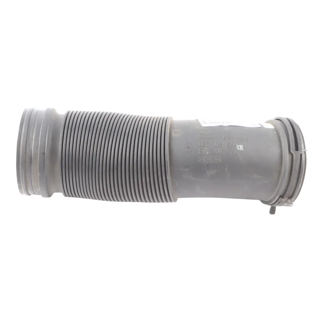 Connecting Tube Pipe Hose to Audi TT 8J Engine with Part number 06F129684 Audi TT 8J Engine Connecting Tube Pipe Hose - SKU 06F129684 - Part number 06F129684