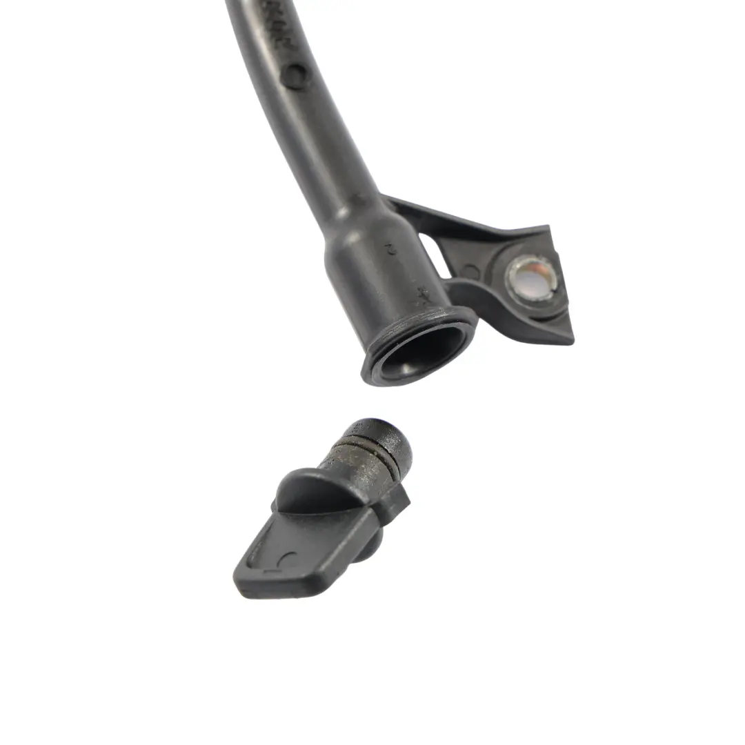 CDNC Rurka Obudowa Miarki Oleju Bagnetu do Audi A5 8T 2.0 TFSI o numerze 06H115610E Audi A5 8T 2.0 TFSI CDNC Rurka Obudowa Miarki Oleju Bagnetu - SKU 06H115610E - Numer Części 06H115610E