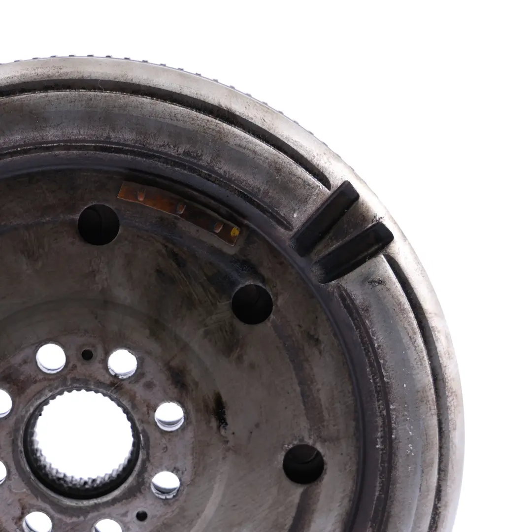 Zweimassenschwungrad Getriebe Benzin Automatik für Audi A3 8P 1.8 TFSI mit Teilenummer 06J105266D Audi A3 8P 1.8 TFSI Zweimassenschwungrad Getriebe Benzin Automatik - SKU 06J105266D - Teilenummer 06J105266D