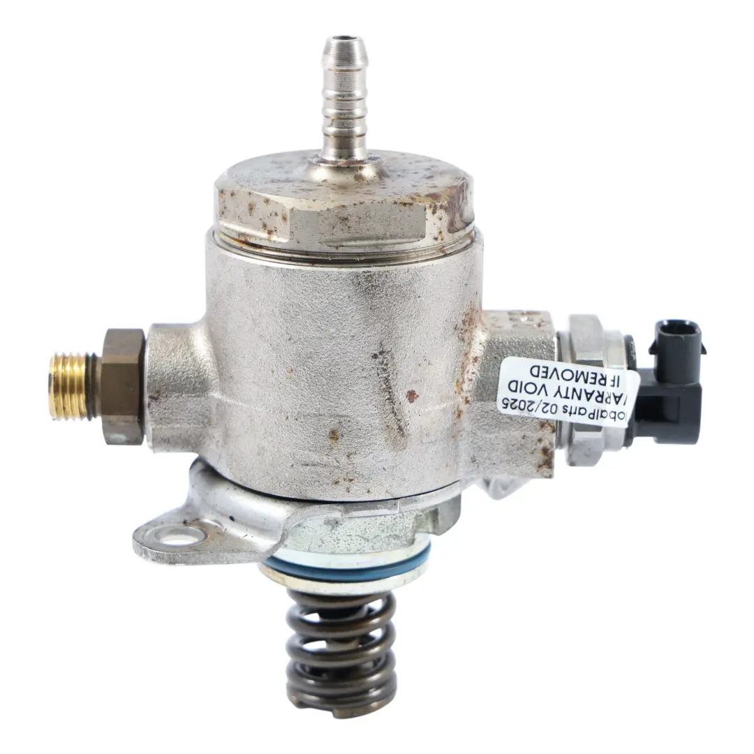 Pompa Carburante Alta Pressione per Audi A4 B8 A5 8T TT 8J 2.0 TFSI con numero di parte 06J127025G Audi A4 B8 A5 8T TT 8J 2.0 TFSI Pompa Carburante Alta Pressione - SKU 06J127025G - Numero di parte 06J127025G