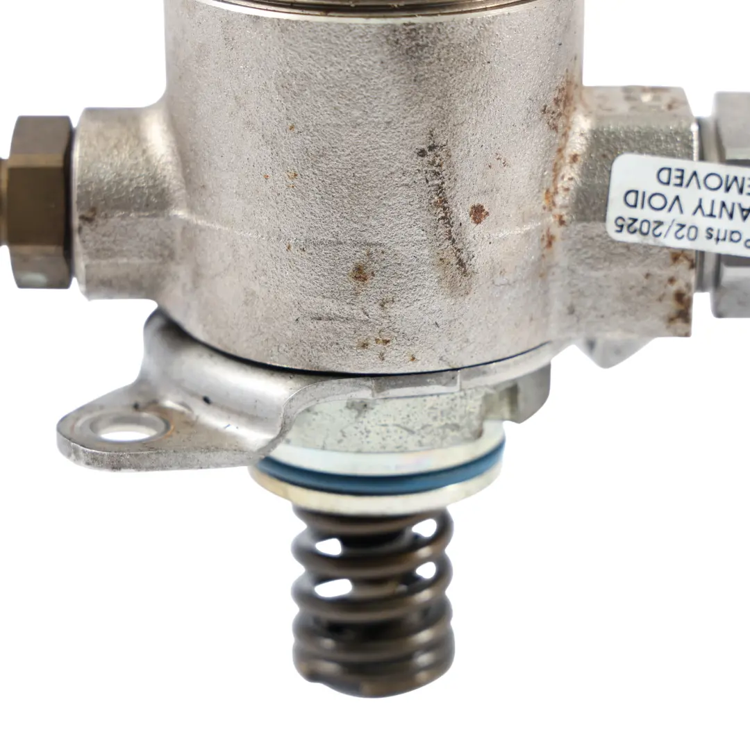 Bomba De Combustible De Alta Presión para Audi A4 B8 A5 8T TT 8J 2.0 TFSI con número de pieza 06J127025G Audi A4 B8 A5 8T TT 8J 2.0 TFSI Bomba De Combustible De Alta Presión - SKU 06J127025G - Número de pieza 06J127025G