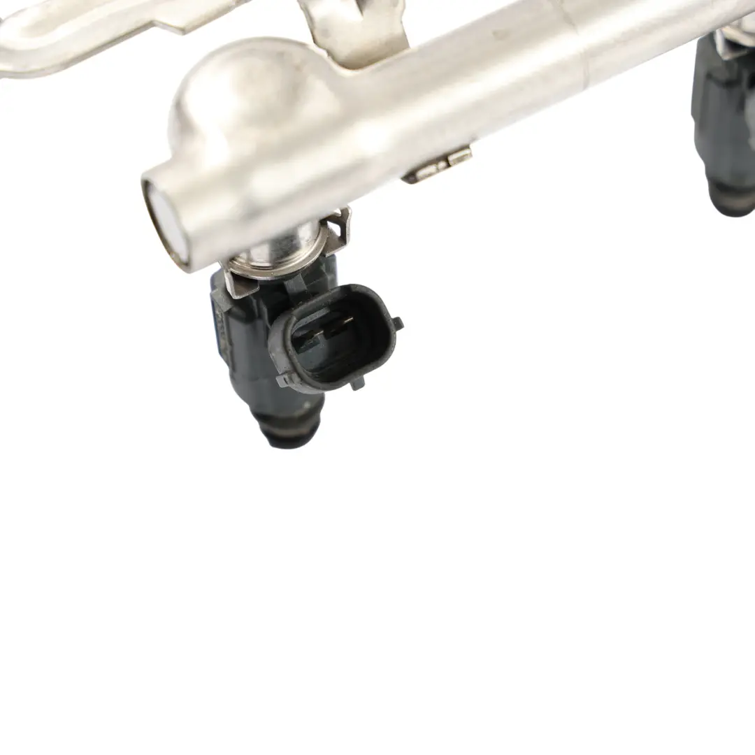 Audi S4 B6 4.2 V8 Benzin Einspritz Düsen Einspritz Leitung - SKU 078133681BA - Teilenummer 078133681BA