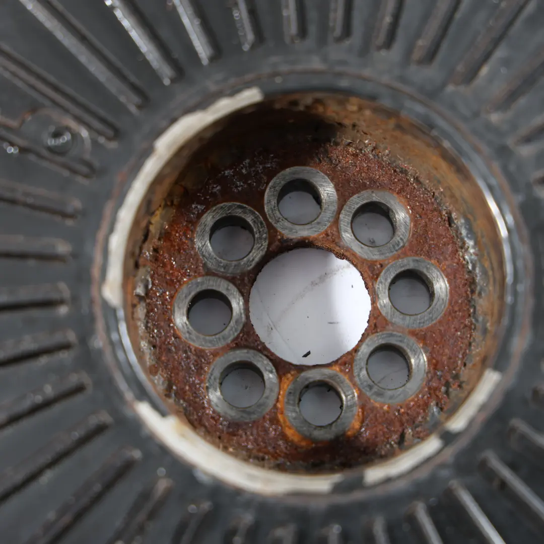 Poulie Vilebrequin Amortisseur De Vibrations pour Audi A7 S7 4G 4.0 TFSI à propos du numéro de pièce 079105251AP Audi A7 S7 4G 4.0 TFSI Poulie Vilebrequin Amortisseur De Vibrations - SKU 079105251AP - Numéro de pièce 079105251AP