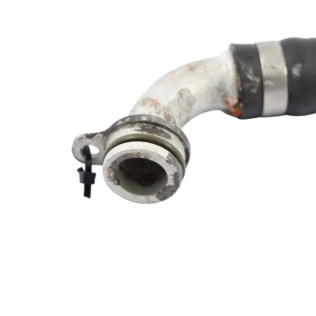 Tubo Refrigerante Motore Acqua Anteriore Superiore per Audi S7 4G 4.0 TFSI con numero di parte 079121081 Audi S7 4G 4.0 TFSI Tubo Refrigerante Motore Acqua Anteriore Superiore - SKU 079121081 - Numero di parte 079121081