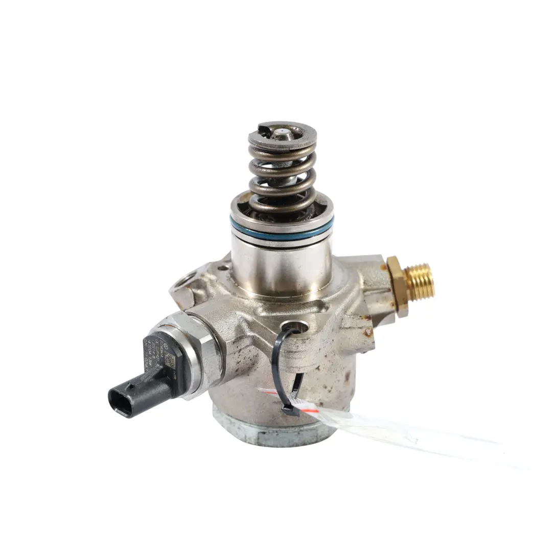 High Pressure Fuel Pump Unit Petrol to Audi A7 S7 4G 4.0 FSI with Part number 079127025T Audi A7 S7 4G 4.0 FSI High Pressure Fuel Pump Unit Petrol - SKU 079127025T - Part number 079127025T