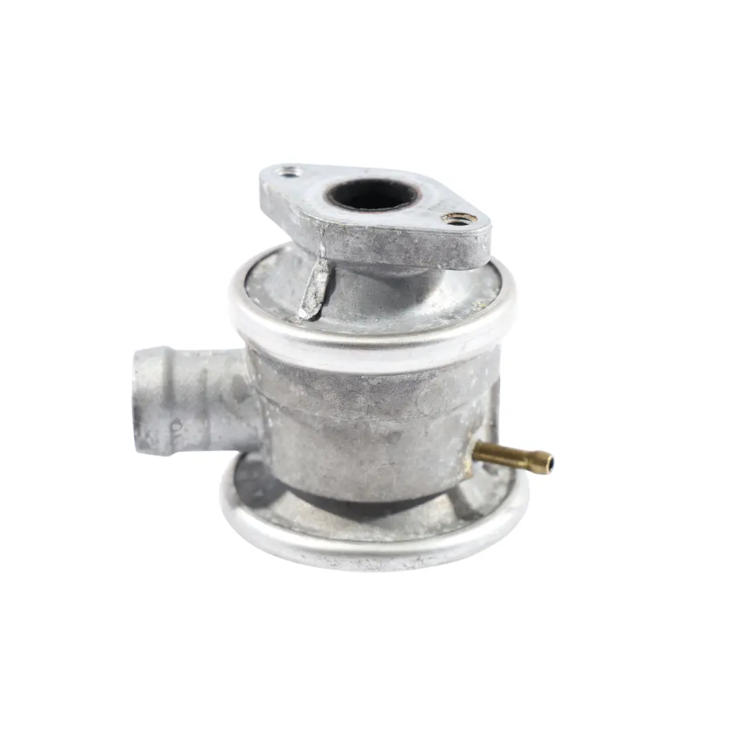 4G8 Pompe À Air Secondaire Valve EGR 4.0 TFSI pour Audi S7 à propos du numéro de pièce 079131101AJ Audi S7 4G8 Pompe À Air Secondaire Valve EGR 4.0 TFSI - SKU 079131101AJ - Numéro de pièce 079131101AJ