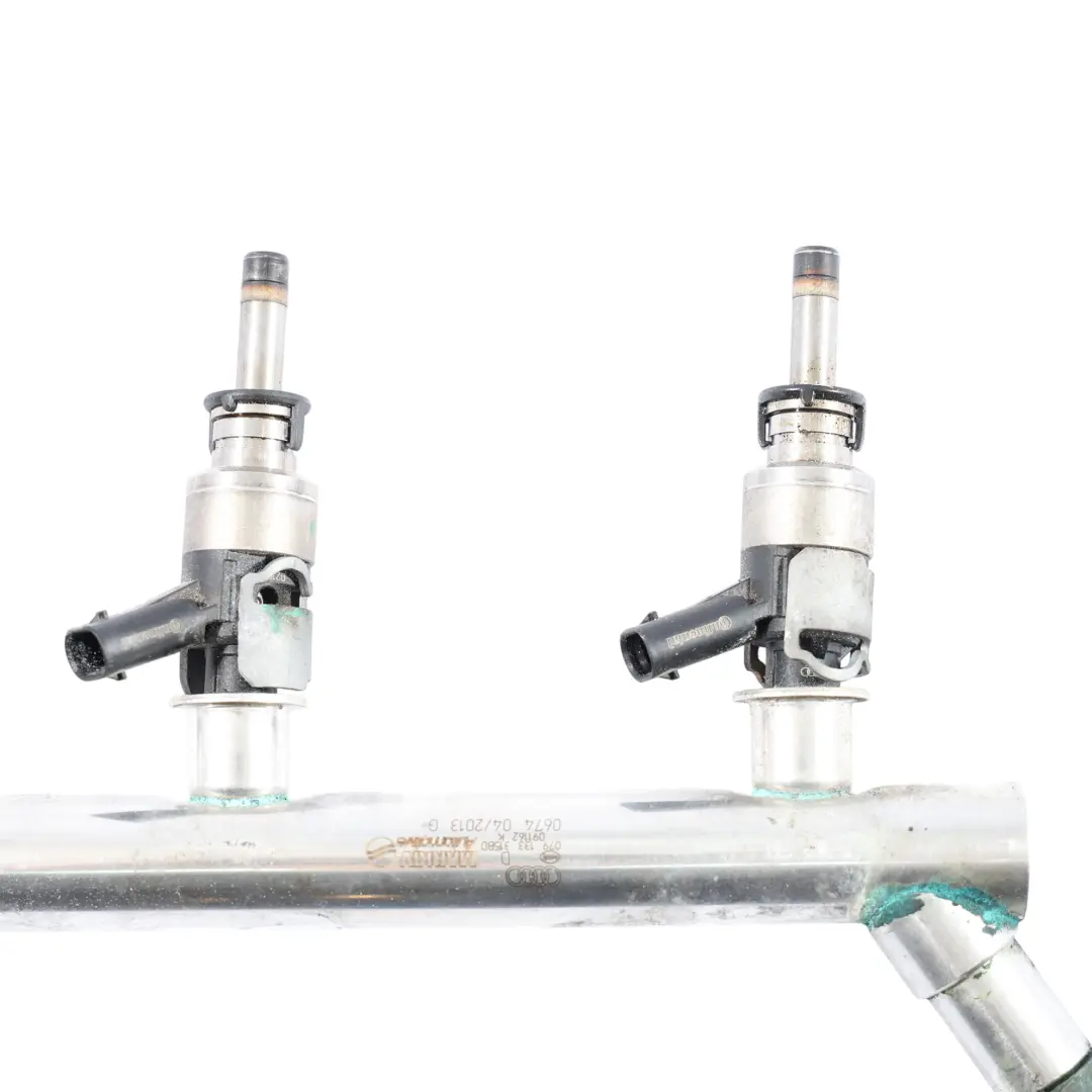 Rail D'Injection Audi A7 S7 4G8 4.0 TFSI Injecteurs Gauche Line pour à propos du numéro de pièce 079133315BD Rail D'Injection Audi A7 S7 4G8 4.0 TFSI Injecteurs Gauche Line - SKU 079133315BD - Numéro de pièce 079133315BD