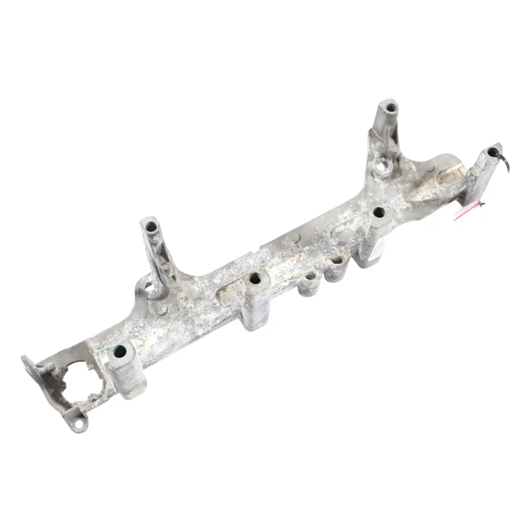 Staffa Collettore Ingresso Audi A7 S7 4G8 A8 S8 D4 4.0 TFSI Sinistra per con numero di parte 079133340R Staffa Collettore Ingresso Audi A7 S7 4G8 A8 S8 D4 4.0 TFSI Sinistra - SKU 079133340R - Numero di parte 079133340R