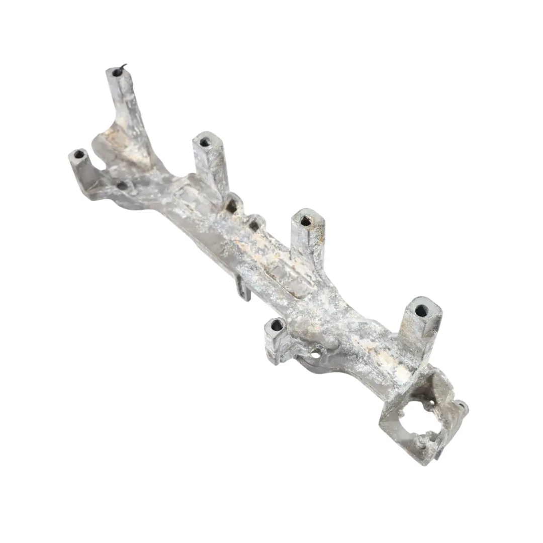Staffa Collettore Ingresso Audi A7 S7 4G8 A8 S8 D4 4.0 TFSI Sinistra per con numero di parte 079133340R Staffa Collettore Ingresso Audi A7 S7 4G8 A8 S8 D4 4.0 TFSI Sinistra - SKU 079133340R - Numero di parte 079133340R