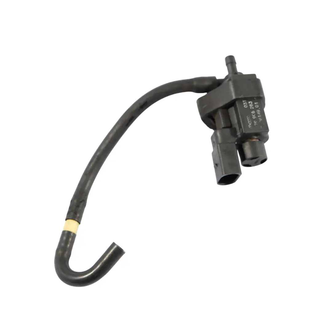 Válvula Solenoide De Vacío Línea para Audi A4 S4 B6 B7 4.2 V8 con número de pieza 079906283C Audi A4 S4 B6 B7 4.2 V8 Válvula Solenoide De Vacío Línea - SKU 079906283C - Número de pieza 079906283C