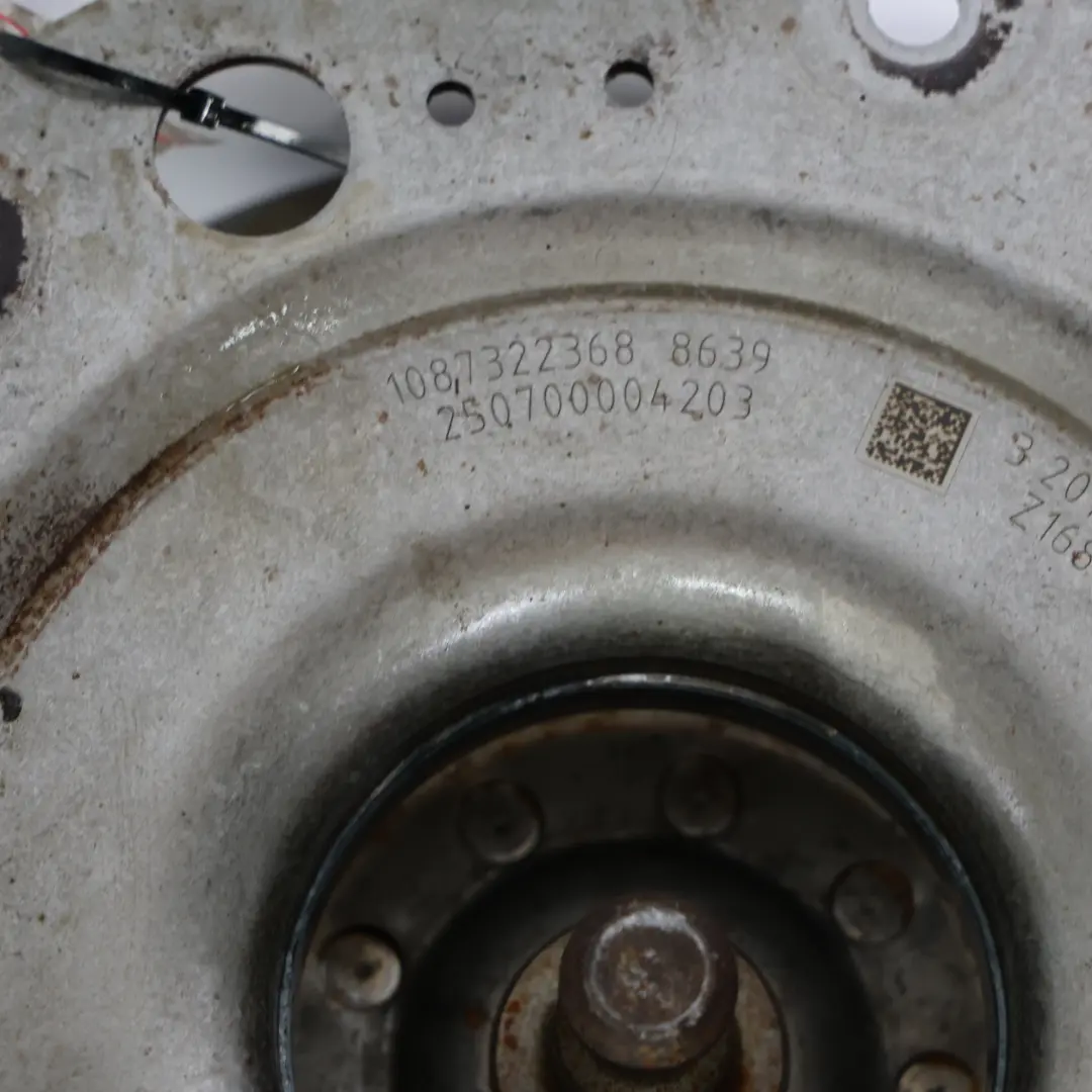 Torque Converter Audi Q5 8R A6 C7 A7 4G A8 D4 3.0 TDI Diesel Automatic Gearbox to with Part number 0BK323572S Torque Converter Audi Q5 8R A6 C7 A7 4G A8 D4 3.0 TDI Diesel Automatic Gearbox - SKU 0BK323572S - Part number 0BK323572S