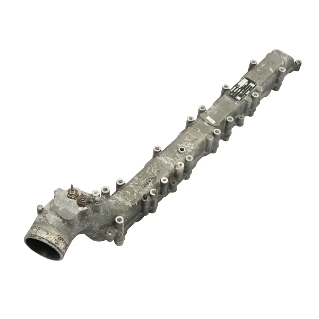 85CF 85.430 XF 315M Collecteur D'Admission pour DAF à propos du numéro de pièce 1312674 DAF 85CF 85.430 XF 315M Collecteur D'Admission - SKU 1312674 - Numéro de pièce 1312674