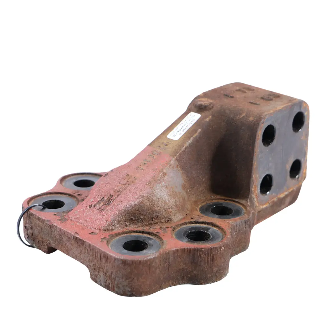 85CF 85.430 XF Supporto Staffa Motore per DAF con numero di parte 1317044 DAF 85CF 85.430 XF Supporto Staffa Motore - SKU 1317044 - Numero di parte 1317044
