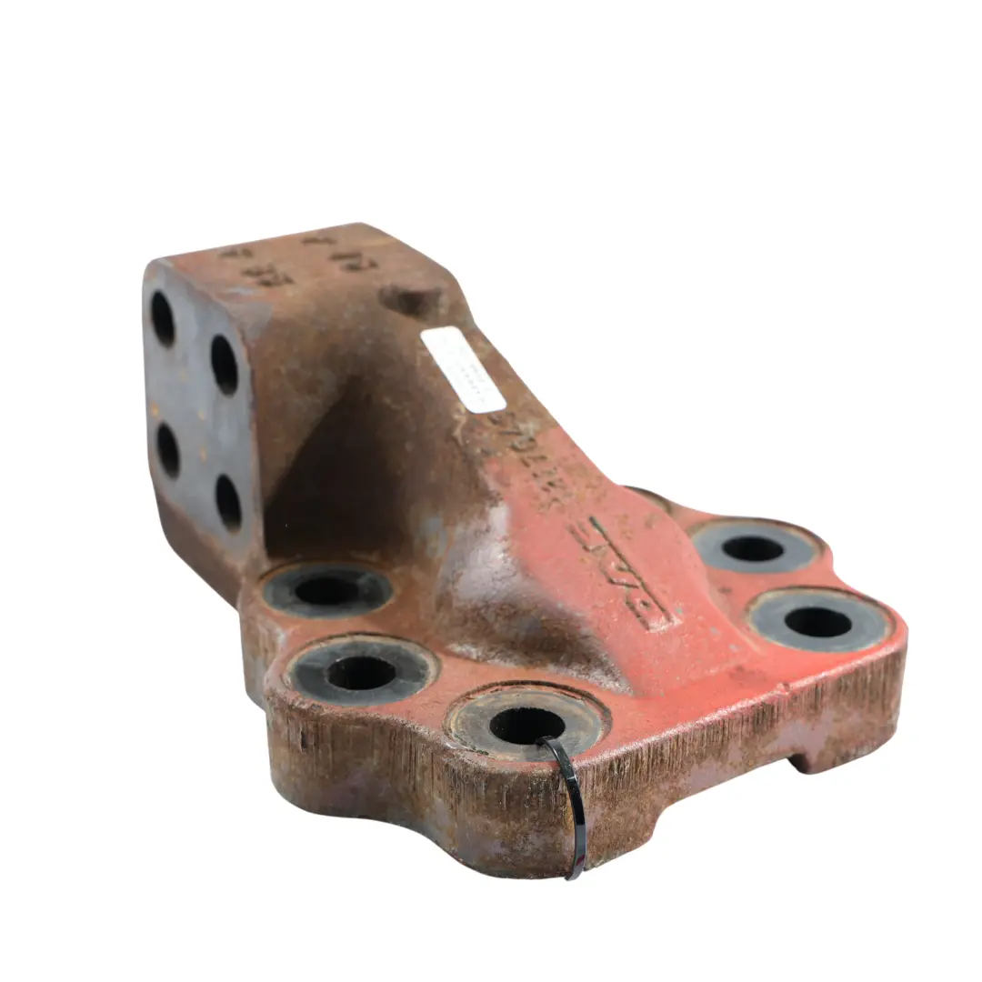 85CF 85.430 XF Engine Mount Carrier Bracket Support to DAF with Part number 1317045 DAF 85CF 85.430 XF Engine Mount Carrier Bracket Support - SKU 1317045 - Part number 1317045