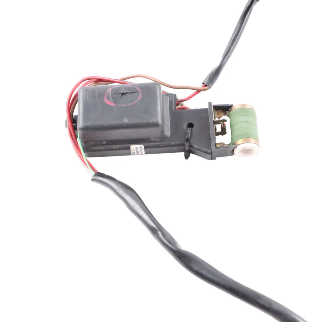 Cooling Radiator Fan Housing to Mini Cooper R50 R53 Petrol Engine with Part number 1475577 Mini Cooper R50 R53 Petrol Engine Cooling Radiator Fan Housing - SKU 1475577-8 - Part number 1475577