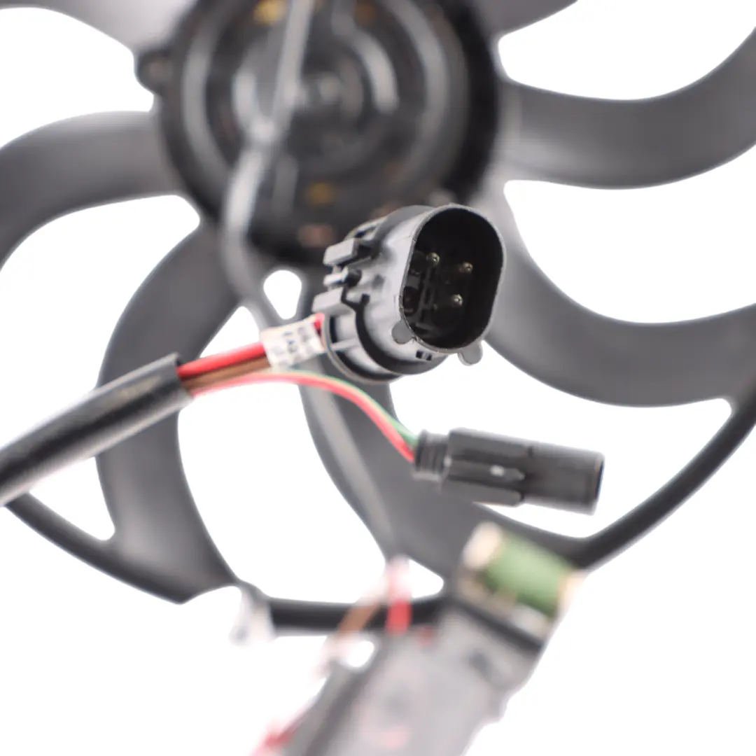 Cooling Radiator Fan Housing to Mini Cooper R50 R53 Petrol Engine with Part number 1475577 Mini Cooper R50 R53 Petrol Engine Cooling Radiator Fan Housing - SKU 1475577-8 - Part number 1475577