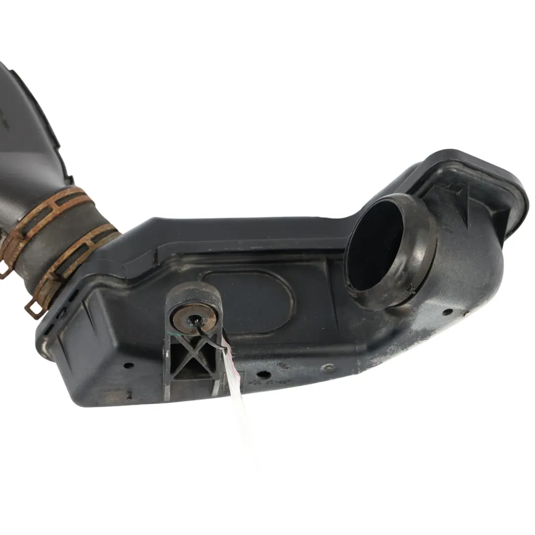 Tuyau D'Admission D'Air pour Volkswagen New Beetle à propos du numéro de pièce 1C0129520 Volkswagen New Beetle Tuyau D'Admission D'Air - SKU 1C0129520 - Numéro de pièce 1C0129520