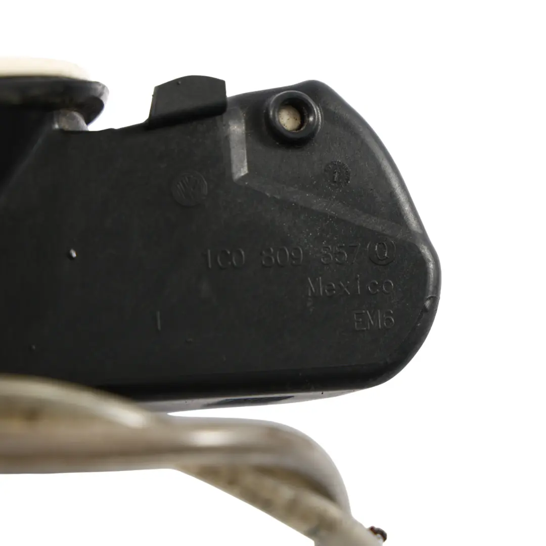 VW New Beetle Depósito Combustible Empotrada Beige Harvest Moon B1M - SKU 1C0809857R-HMB - Número de pieza 1C0809857R