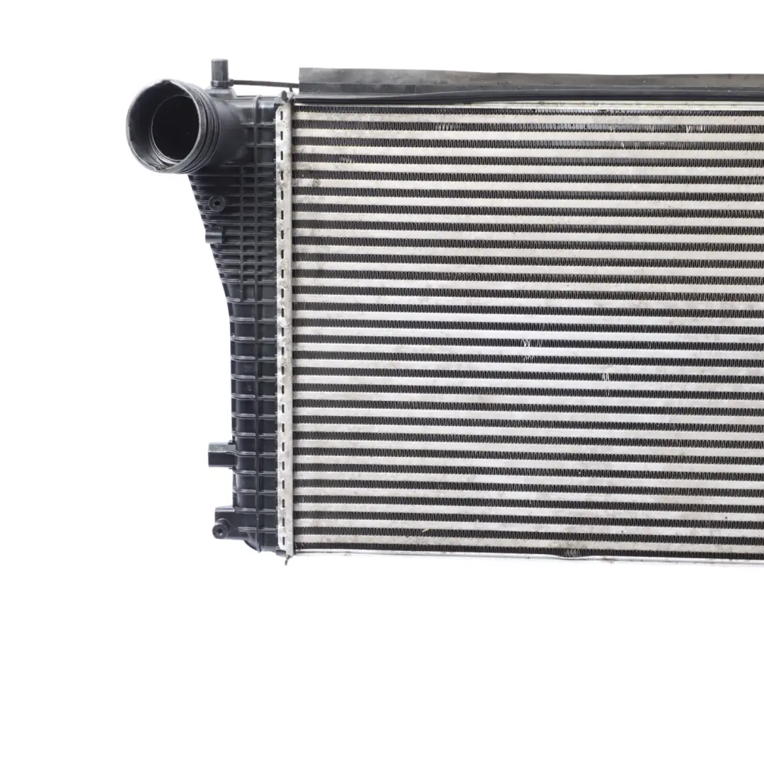 1K Chłodnica Powietrza Intercooler do Audi TT 8J Volkswagen Golf o numerze 1K0145803S Audi TT 8J Volkswagen Golf 1K Chłodnica Powietrza Intercooler - SKU 1K0145803S - Numer Części 1K0145803S
